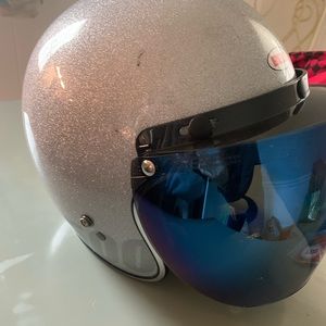 Bell custom 500 helmet